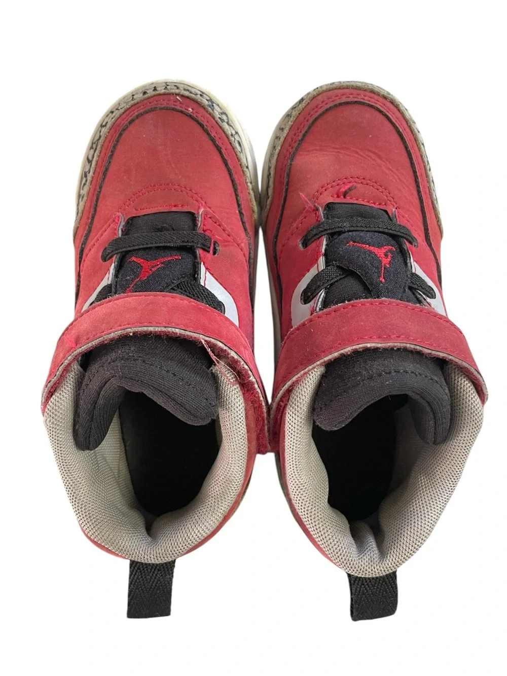 JORDAN Spizike Low Toro Gym Red Colorway Toddler Boy’s size 10